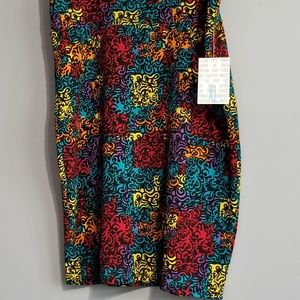 Lularoe Cassie Skirt NWT‎ - XL